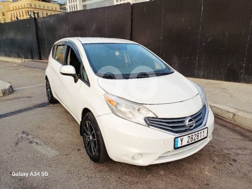 Nissan dans Beyrouth - NISSAN VERSA موديل ٢٠١٤