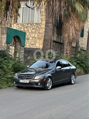 Mercedes-Benz in Furn Al Chebak - MERCEDES c300 model 2008