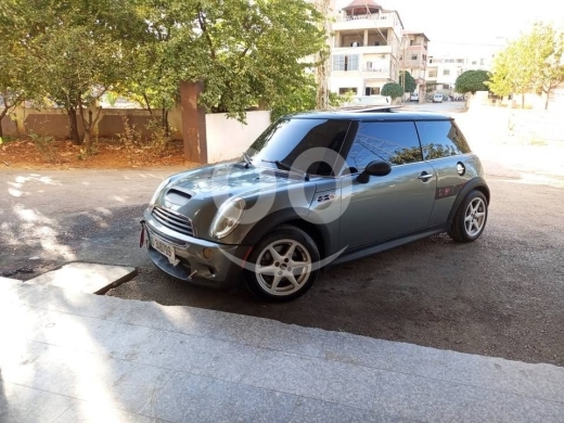 Mini in Hoch el-Oumara - Mini cooper 2004