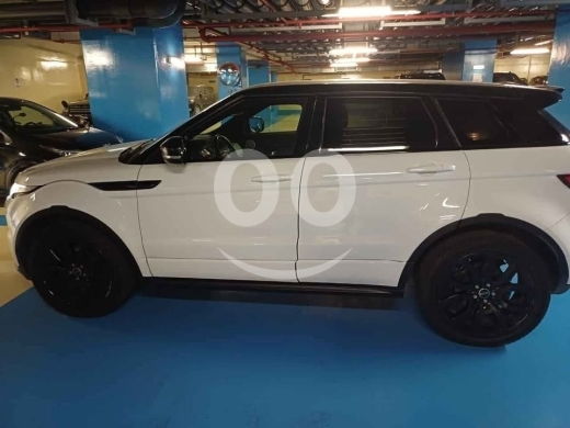 Land Rover in Beirut City - Range Rover Evouqe 2013