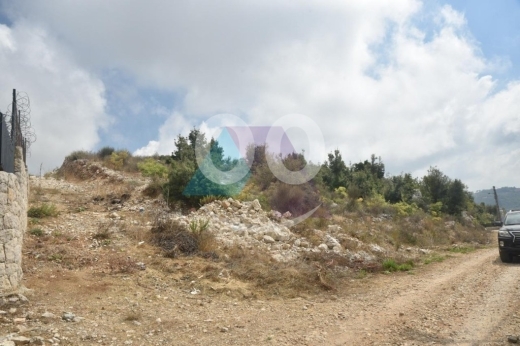 Lands for sale in Achkout - Residential Land with Dual Road Access 4sale in Ashqout - أرض في عشقوتSA80L30