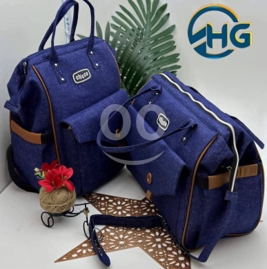Produits pour bébés et enfants dans Tripoli - طقم حقائب "Chicco" قطعتين (ظهر وكتف) - أزرق جينز بـ 15$