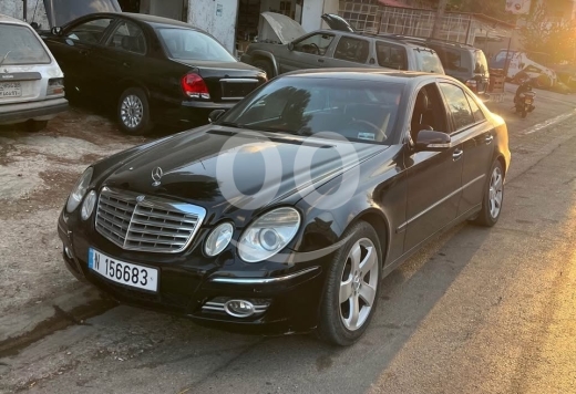 Mercedes-Benz in Sour - E350 2007