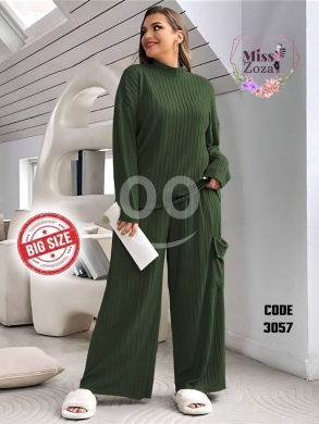 الملابس، الأحذية والزينة في Loussiya - Winter set