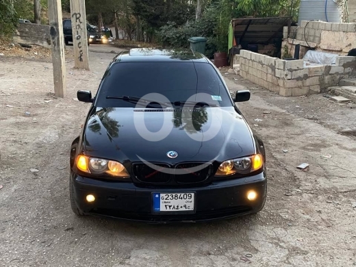 BMW in Baalback - نيو بوي 325 موديل2002