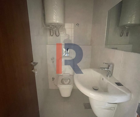 R9-2688 مكتب للإيجار في ضم وفرز – طرابلس Office for Rent in Dam w Farez Tripoli (70 m²، ا… — 2