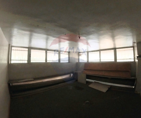 عقارات تجارية للبيع في Dar al Tawlid - R9-2696 Shop for Sale - Dar Tawlid, Tripoli