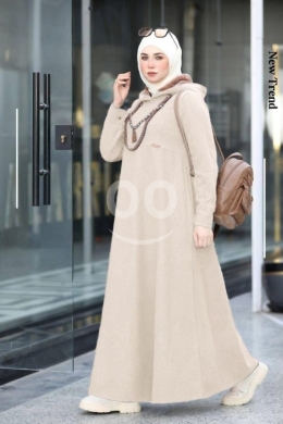 الملابس، الأحذية والزينة في Loussiya - Dress