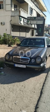 Mercedes-Benz in Beirut City - ام عيون ٣٢٠ موديل ٩٦