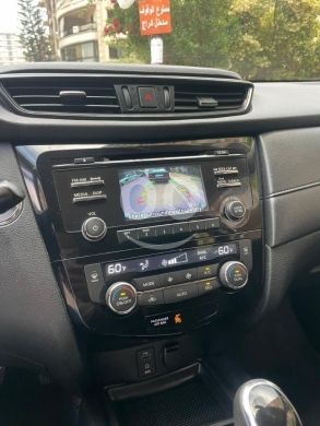 2017 Nissan Rogue SV Midnight Edition Crossover | 2.5L 4-Cyl, Push Start, Blind Spot — 8