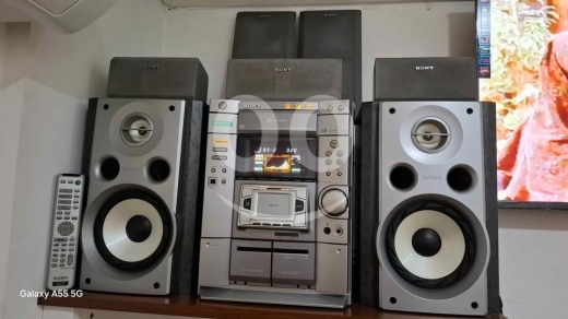 Audio et stéréo dans Tripoli - ستيريو SONY