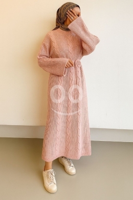 الملابس، الأحذية والزينة في Loussiya - Wool dress