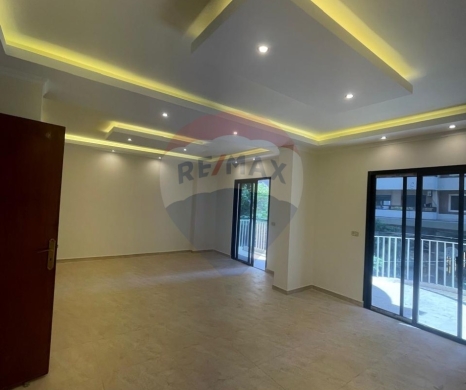 شقق للبيع في Nakabet Al Ateba - R9-2705 Full-Floor Apartment for Sale in Nakabet Ateba - Tripoli