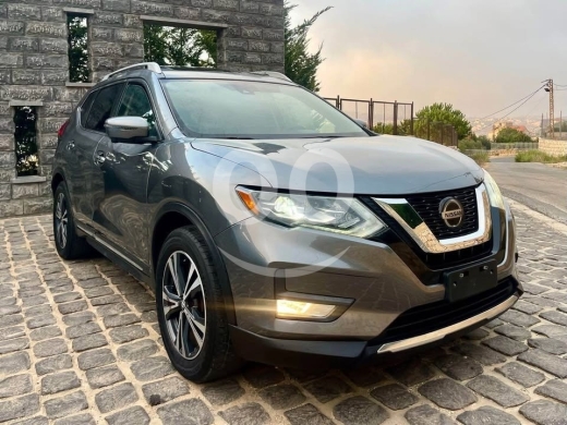 Nissan dans Deir el-Kamar - Nissan Rogue 2017