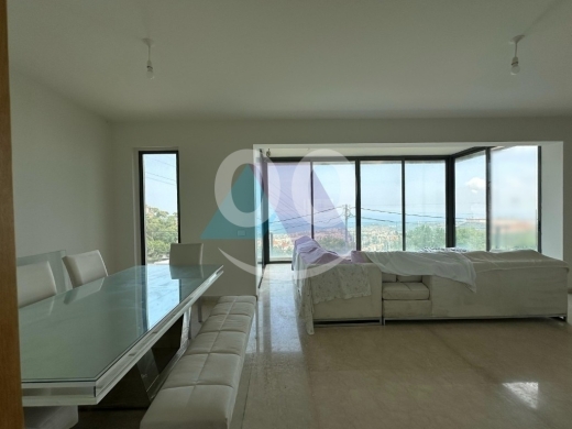 Apartments for sale in Mtaileb - A Brand new luxury 210 m2 apartment with a garden for sale in Mtayleb
