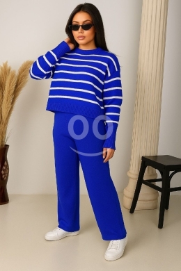 Clothes, Footwear & Accessories in Loussiya - Winter set