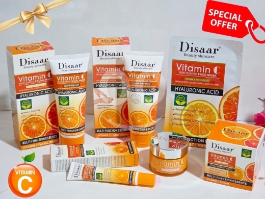 Other in Dawhet Aramoun - أحلى مجموعة vitamin C لأحلى بشرة بالعالم