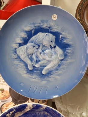 Home & Garden in Borj Hammoud - Vintage German Decorative Wall Plates - Weihnachten Collection