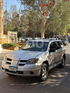 Mitsubishi in Hadeth - MITSUBISHI OUTLANDER 2004