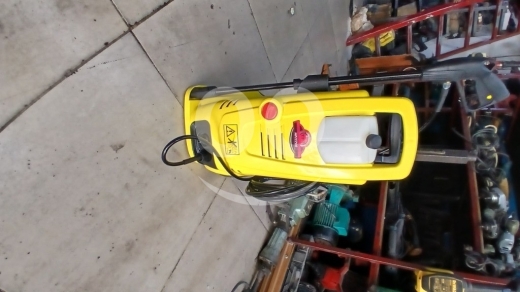 DIY Tools & Materials in Al Beddaoui - مضخة غسيل سيارات ألمانية ضغط عالي | German High Pressure Car Washer