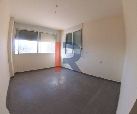 R9-2712 Ground Floor Apartment With Garden For Sale in Qalamoun — 3