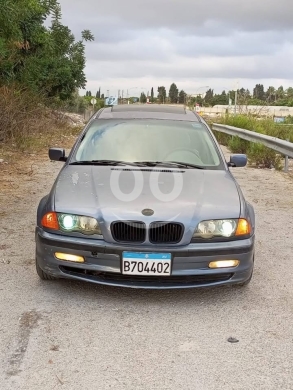 BMW in Sarafand - Bmw 323 model 2000