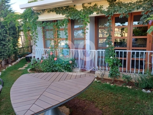 Other real estate in Feytroun - 3 bedroom Chalet+Pool+terrace+view 4sale in Faytroun - شاليه في فيطرونAM66C16