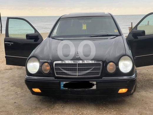 Mercedes-Benz in Beirut City - مرسيدس٣٢٠ مودل ٩٨
