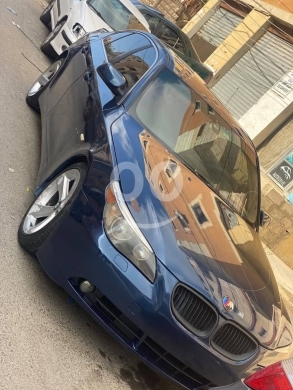 بي ام دبليو في صرفند - بأم E60 موديل 2005