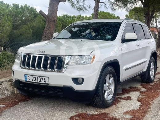 Jeep in Nabatyeh - Cherokee 2011