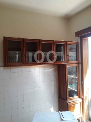 Maison & Jardin dans Tripoli - ٥ درفات مطبخ خزانتين صغار