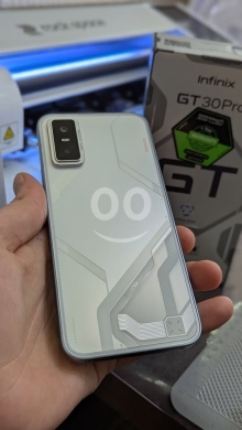 الهواتف المحمولة في طرابلس - gt 30 pro 12 256