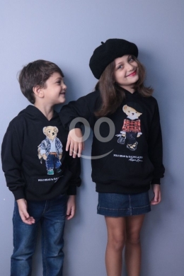 Clothes, Footwear & Accessories in Khalde - سويت شيرت شتوي مريح وعصري بطبعة Polo Bear by Ralph Lauren الشهيرة. مصنوع من القطن التركي عالي الجودة