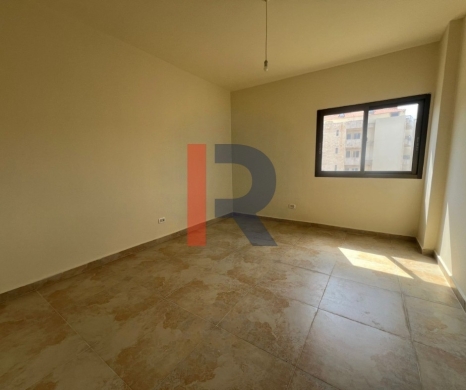 R9-2742 Spacious 3-Bedroom Apartment with Maid’s Room — 6