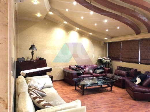 Apartments for rent in Hamra - 3 bedroom furnished apartment 4rent in Hamra - شقة للايجار في الحمراHB25A62