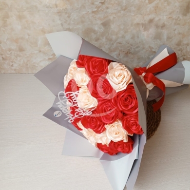 Other Goods in Khalde - Morpho Luxury Handmade Satin Rose Bouquet (25 Flowers) - Red & Cream Permanent Gift for All Occasion