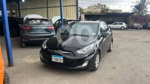 Hyundai in Aramoun - Accent 2013