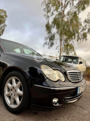 Mercedes-Benz in Beit El Din - Mercedes-Benz c-class 2003