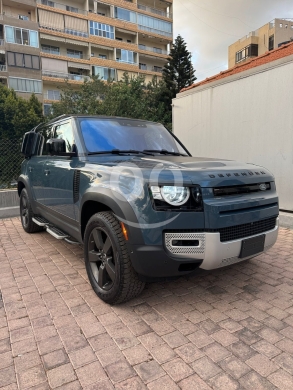 Land Rover in Ain el-Remmaneh - Land Rover Defender P110 S 2020 V4