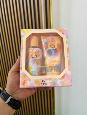 Set Victoria's Secret splash and lotion — 4