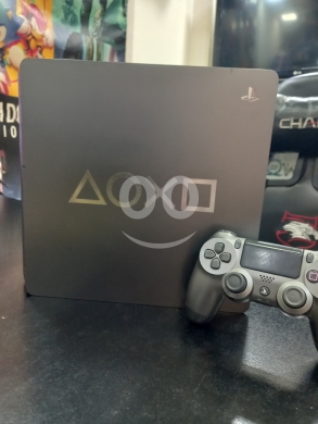 Gaming Console & Accessories dans Dekouaneh - PS4 SLIM 1TB DAYS OF PLAY