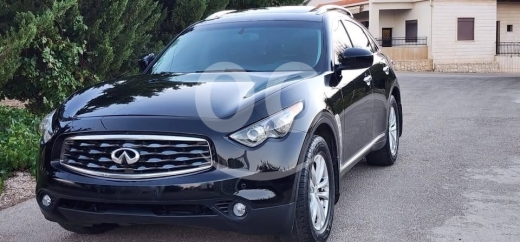 Infiniti in Hoch el-Oumara - Infiniti fx35 Model 2010