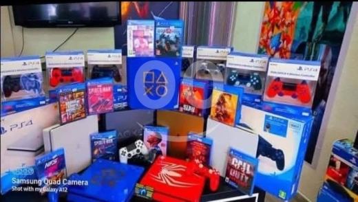 Gaming Console & Accessories in Dekouaneh - PS4 PS5 NINTENDO SWITCH