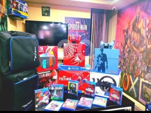 Gaming Console & Accessories in Dekouaneh - PS4 PS5 NINTENDO SWITCH
