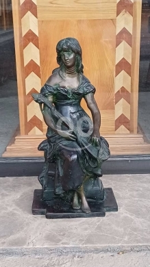 Other Goods in Hoch el-Oumara - BRONZE FIGURINE