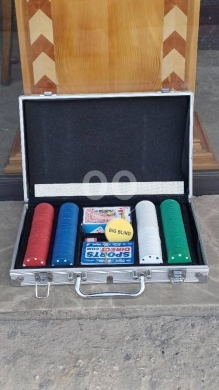 Other Goods in Hoch el-Oumara - فيش للعبة البوكر