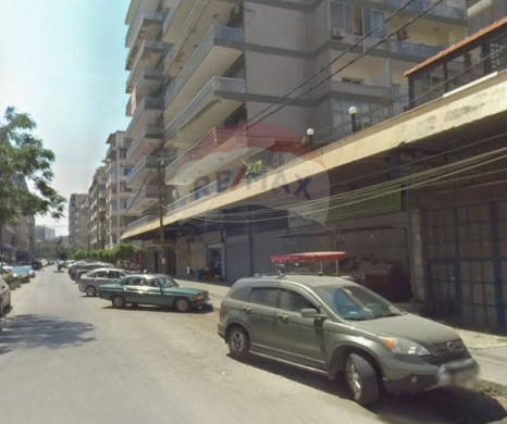 عقارات تجارية للبيع في Al Thaqafe Street - R9-2773 Multi-Level Shop for Sale in Thaqafa Street - Tripoli