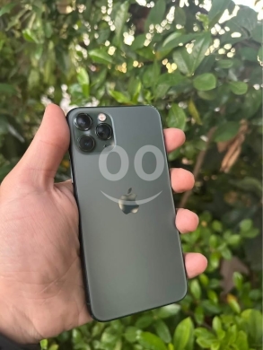 Mobile phones in Zgharta - 11 pro 256gb