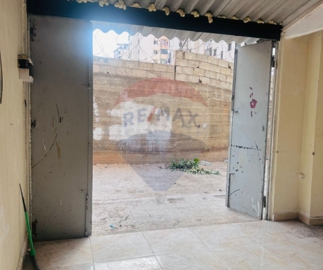 R9-2775 Smart Investment: 30m² Commercial Shop in Bahsas — 2