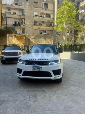 لاند روفر في مدينة بيروت - Range rover 2015